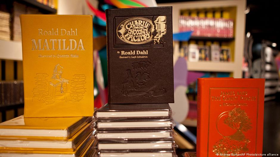 Penguin will also publish Roald Dahl originals after spat – DW – 02/24/2023 - Vimarsana News