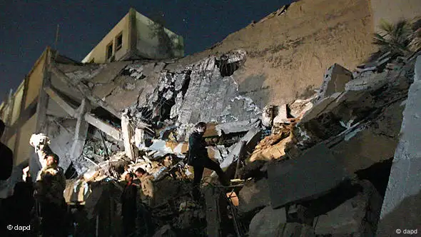 Flash-Galerie Libyen Gaddafi Kontrollzentrum in Tripolis zerstört