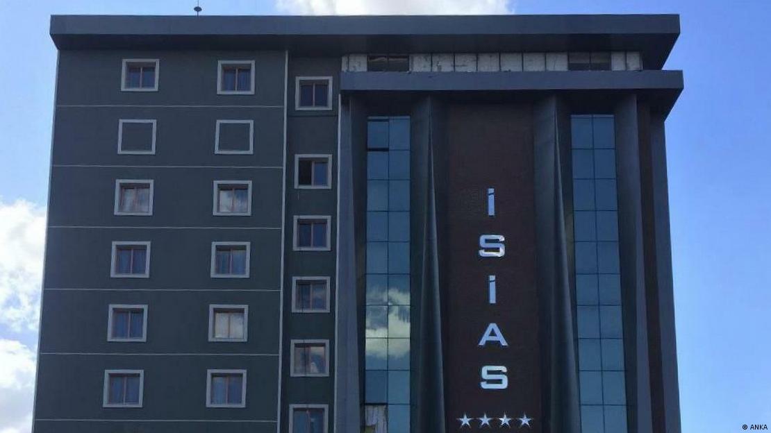 Çöken İsias otelinde sporcu çocuklar da can verdi. 