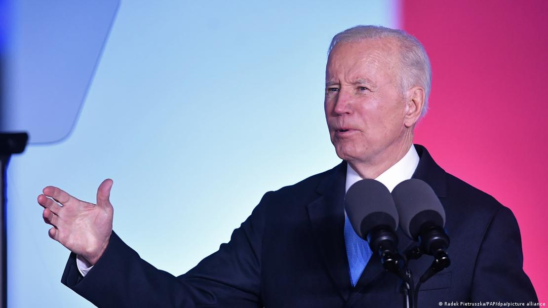 Joe Biden anunciou novas sanções contra a Rússia quase um ano depois do início da invasão da Ucrânia