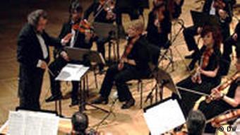 Die Kronstädter (Brasov) Philharmonie spielte in der Bundeskunsthalle Bonn (Foto: DW)
