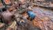 Des orpailleurs au bord d'un fleuve dans la mine d'or de Ndassima (archive de 2014) Des orpailleurs au bord d'un fleuve dans la mine d'or de Ndassima (archive de 2014)