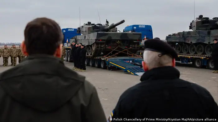 Polish president says Warsaw delivered 1st batch of Leopard 2 tanks to Ukraine