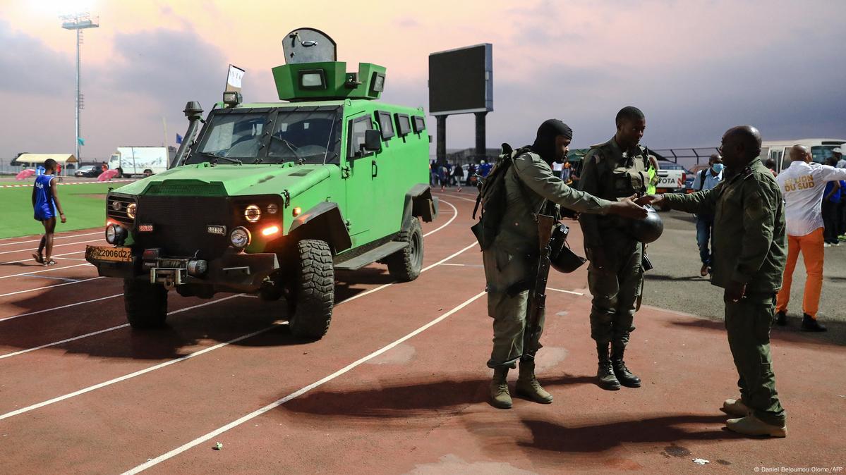 Cameroon: Explosion during annual race injures several – DW – 02/25/2023