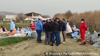 Επιζήσαντες πρόσφυγες, ακτές Καλαβρίας