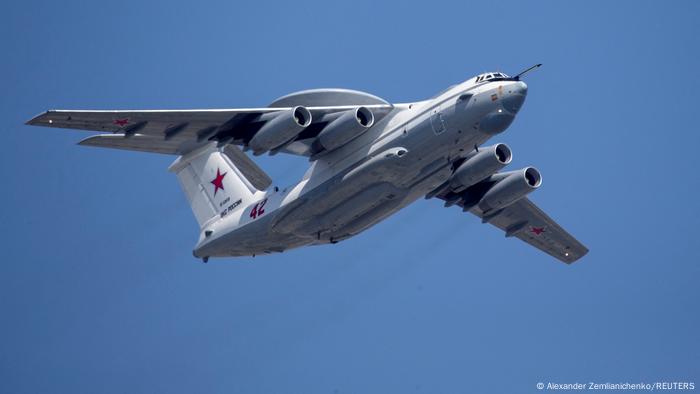 Un Beriev A-50 ruso durante una parada militar en Moscú el 7 de mayo de 2019.