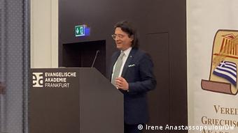 Ο Γιάννης Φλώκος, πρόεδρος της Ένωσης Ελλήνων Επιστημόνων