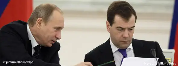 Disput Putin und Medwedew bei Treffen des Staatsrats im Kreml NO FLASH