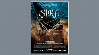 Filmplakat von Sira zeigt Hände an einem Felsen 