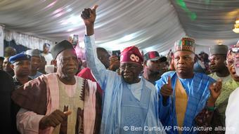 Bola Ahmed Tinubu da tawagarsa