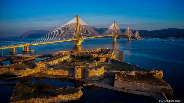 Griechenland | Rio-Antirrio-Brücke