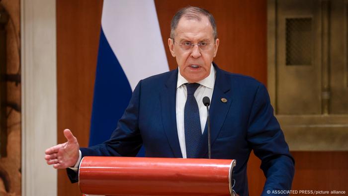 Ministri i Jashtëm rus Sergei Lavrov e quajti Rusinë viktimë