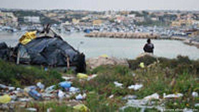 Italien Lampedusa Flüchtlinge Libyen Tunesien (picture alliance / landov)