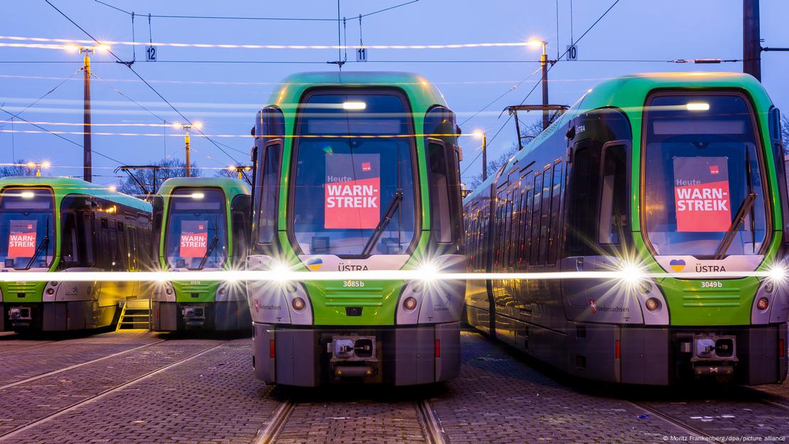 Deutschland | Hannover Streik Nahverkehr