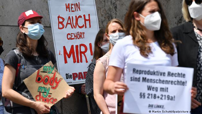 O longo caminho da Alemanha para liberalizar o aborto