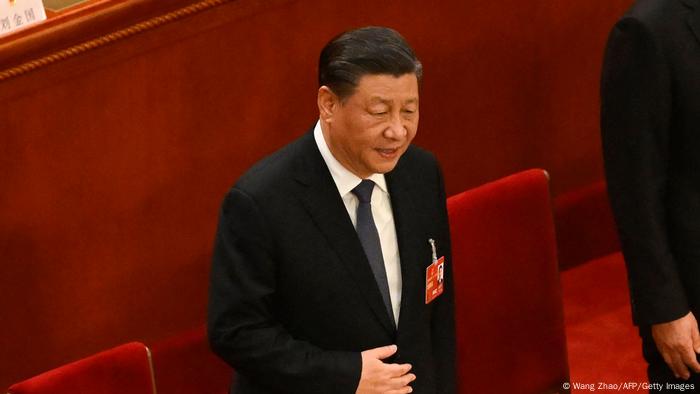 習近平7日於北京人民大會堂參加全國人民代表大會第二次全體會議。