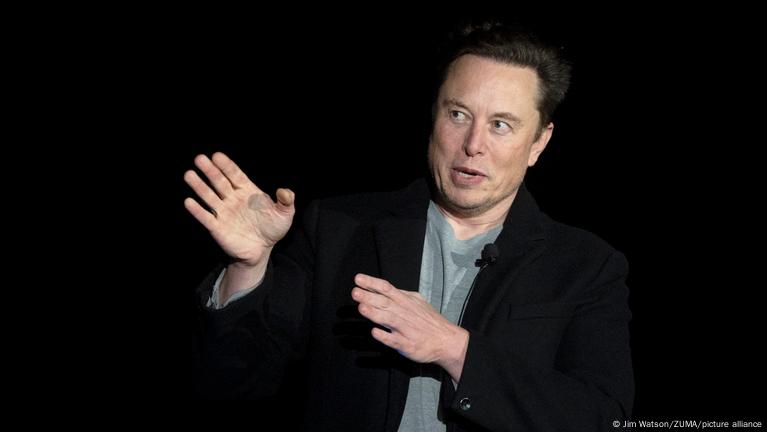 Elon Musk protagonizará documental dirigido por Alex Gibney – DW –  07/03/2023