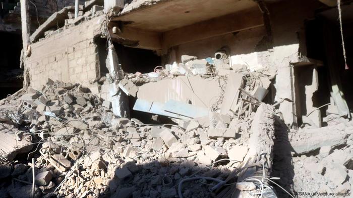 Syrien | Zerstörung nach Explosion in Dair al-Saur Syrien | Zerstörung nach Explosion in Dair al-Saur