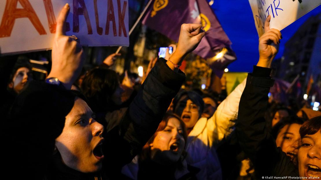 Διαδήλωση στην Κωνσταντινούπολη την Παγκόσμια Ημέρα της Γυναίκας