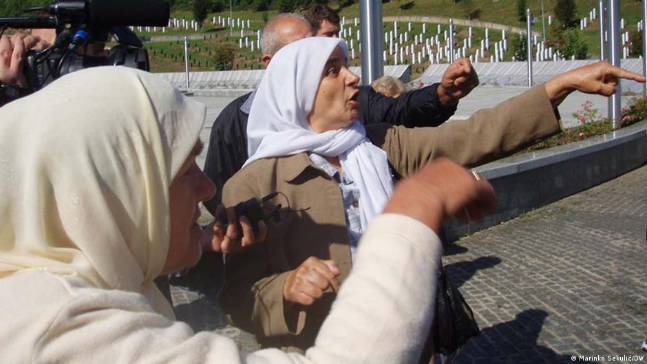 Majke Srebrenice u Potočarima (2010)