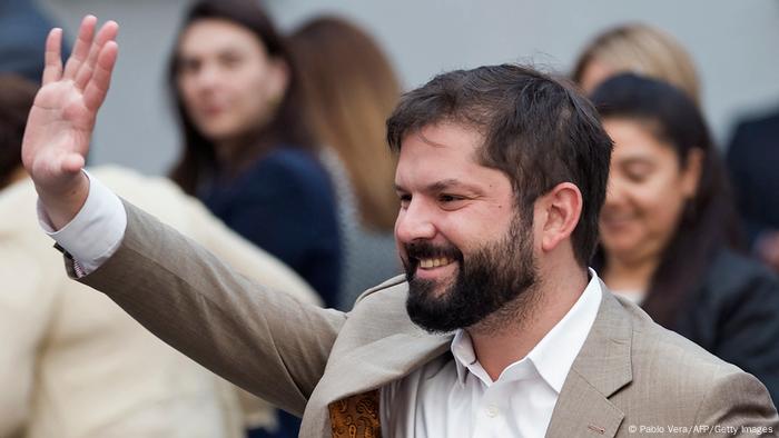 El presidente Gabriel Boric celebró la reducción de la semana laboral de 45 a 40 horas.