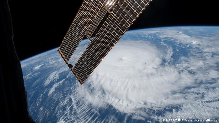 Blick auf Zyklon Freddy im Februar 2023 von der ISS aus 
