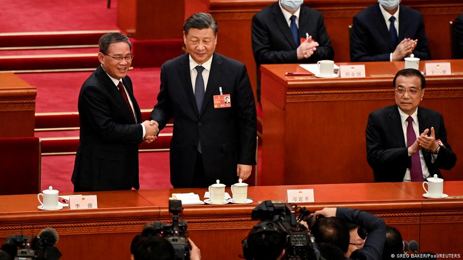 墙外文摘:李强和习近平联手施压李克强
