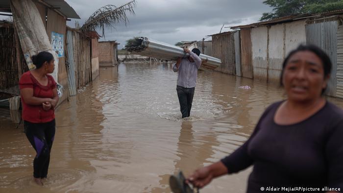 Las lluvias que azotan a Perú dejan miles de damnificados en todo Perú.
