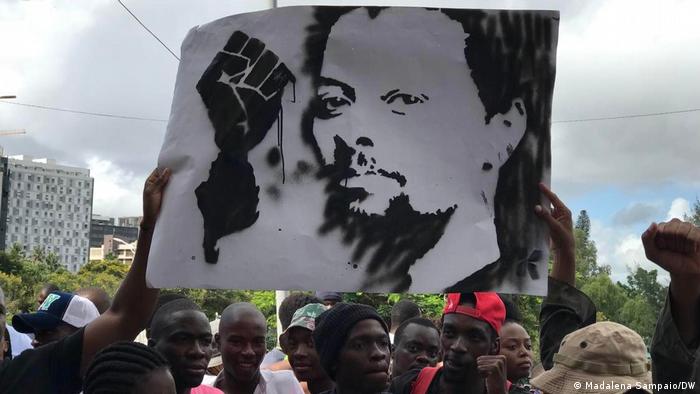 Mosambik | Beerdigung Rapper Azagaia