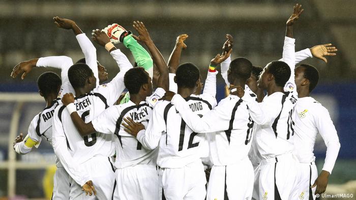 Ghanas Mannschaft jubelt bei der U-17-Weltmeisterschaft 2007