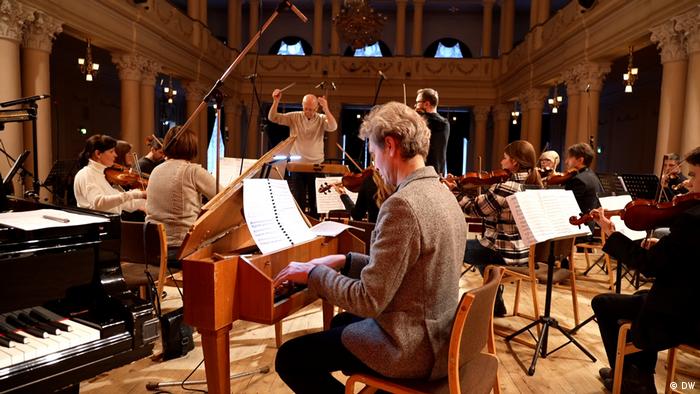 Wasyl Krjatschok während einer Orchesterprobe in Kiew