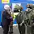 El presidente alemán, Frank-Walter Steinmeier, visita una unidad de soldados alemanes estacionada en Estonia