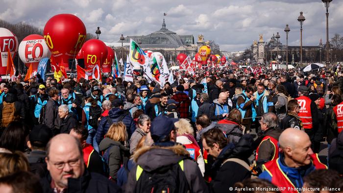Frankreich Protest gegen Rentenreform 