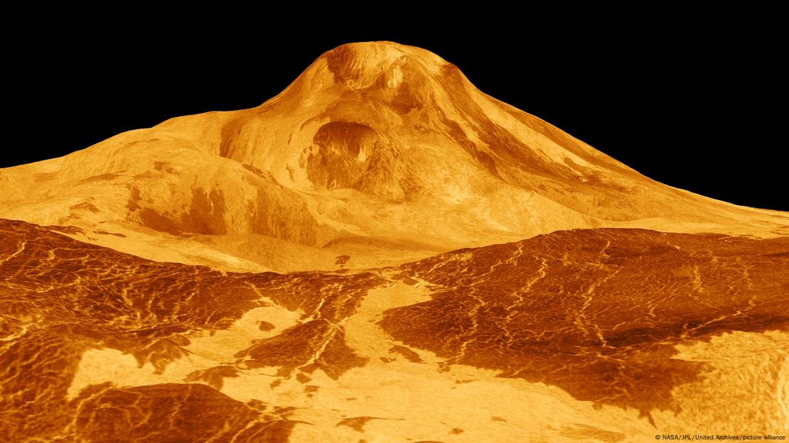 El volcán Maat Mons.