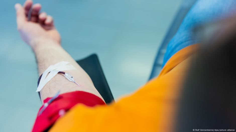 Bilo tokom većih operacija, nakon nesreće ili nakon porođaja – donirana krv može da spasi nečiji život