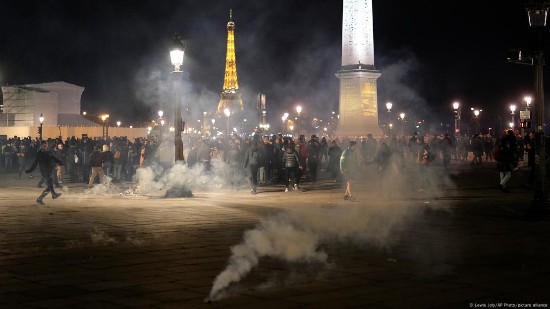 Frankreich Paris | Unruhen nach Parlamentssitzung zu Rentenreform