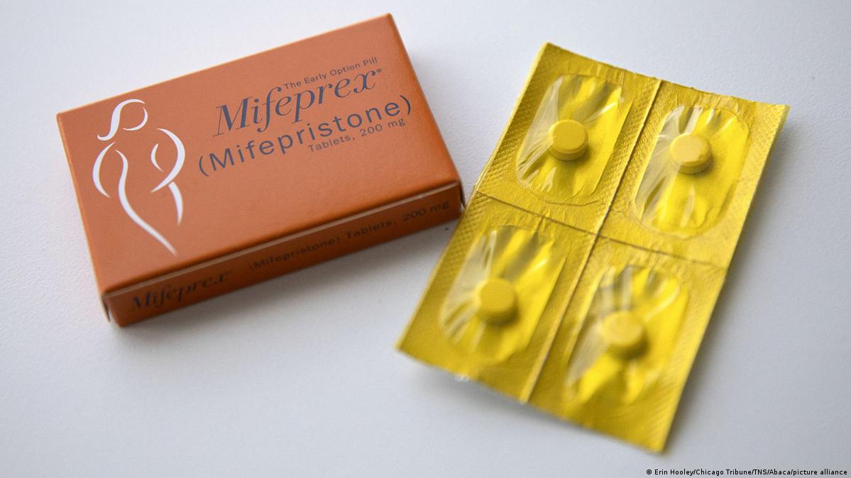 Poland: A hunt for traces of abortion pills in women's blood – DW –  11/06/2023