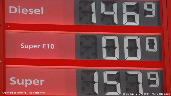 Flash-Galerie Wochenrückblick KW 15 Tankstelle Spritpreise Benzinpreise Super und Diesel E10