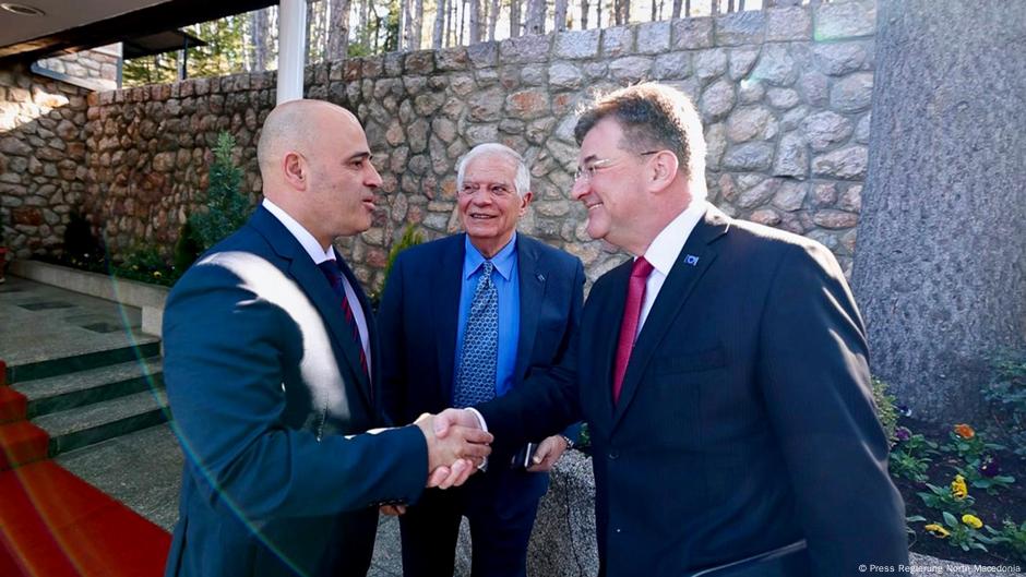 Makedonski premijer Kovačevski sa Boreljom i Lajčakom