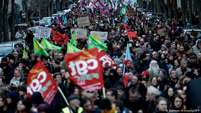 Frankreich l Protest gegen die geplante Rentenreform in Lille