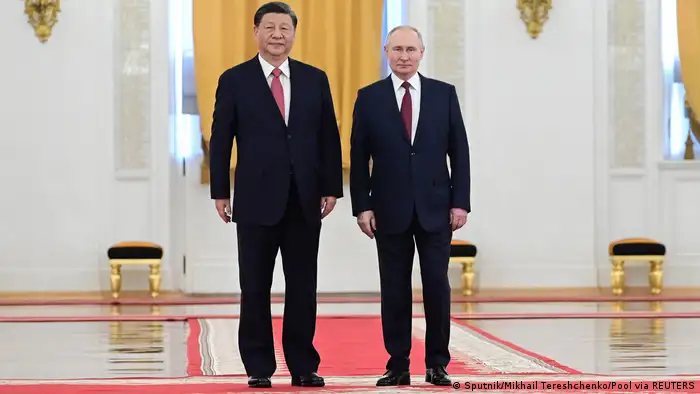 俄國總統普京21日在克里姆林宮迎接中國國家主席習近平到訪。