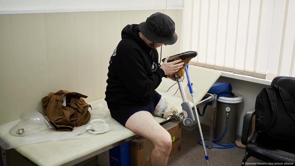 Amputirani vojnik sa protezom, Kijev