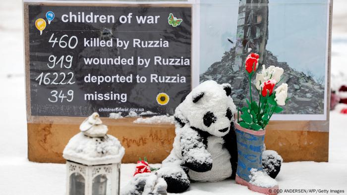 Niños de la guerra: 460, asesinados por Rusia; 919, heridos; 16.222, deportados a Rusia y 349, desaparecidos