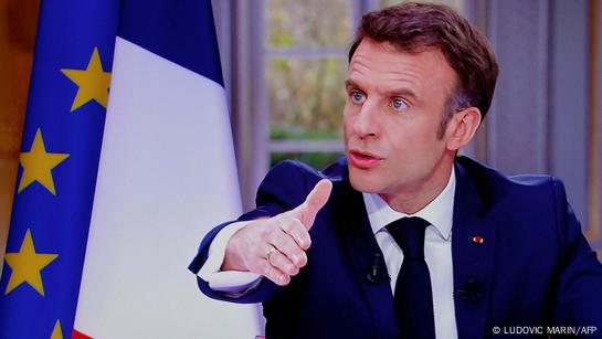 Emmanuel Macron – Dw