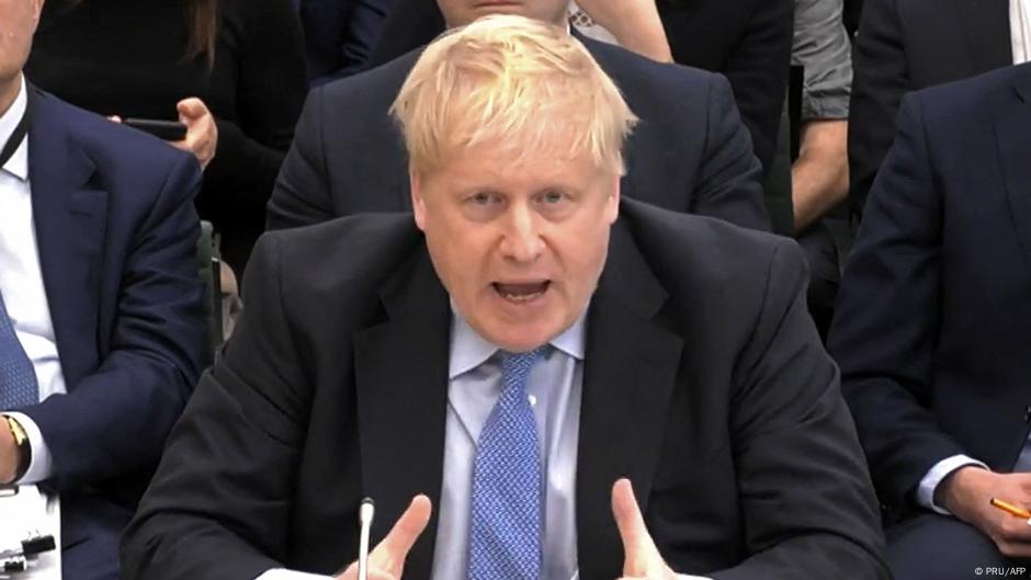 Uk Boris Johnson Steps Down As Mp Over Partygate Scandal Dw 06092023 4155