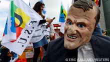 A puppet depicting French President Emmanuel Macron is seen during a demonstration as part of the ninth day of nationwide strikes and protests against French government's pension reform, in Nice, France, March 23, 2023. REUTERS/Eric Gaillard 