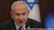 19/03/2023 Israeli Prime Minister Benjamin Netanyahu attends the weekly cabinet meeting at the prime minister's office in Jerusalem Sunday, March 19, 2023. (Abir Sultan/Pool Photo via AP)