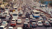 Der Traum vom eigenen Auto: Warum in Indien mit dem zunehmenden Verkehr auch die Probleme wachsen.