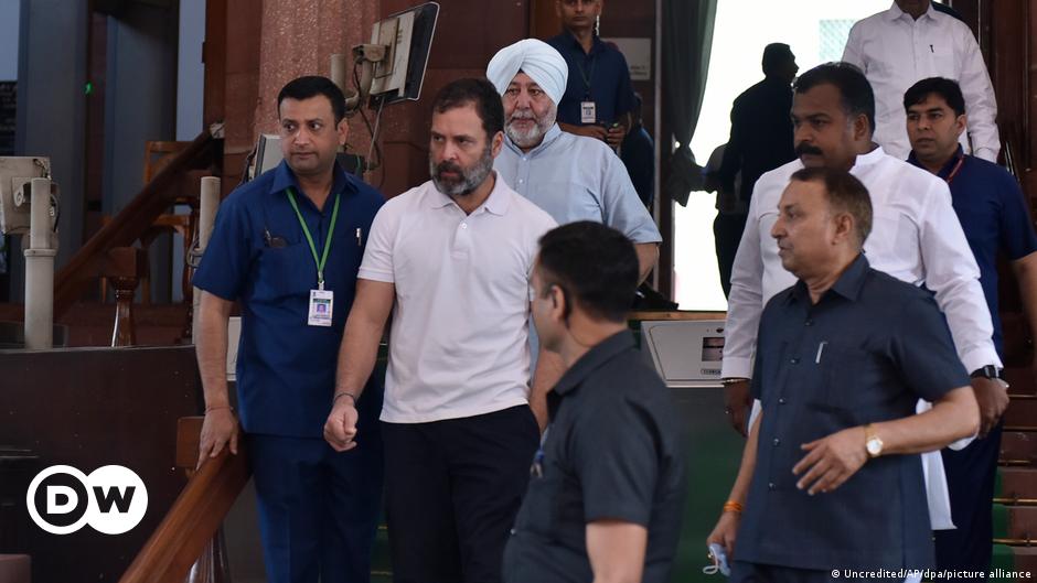 Modi-Rivale Gandhi vom Parlament ausgeschlossen