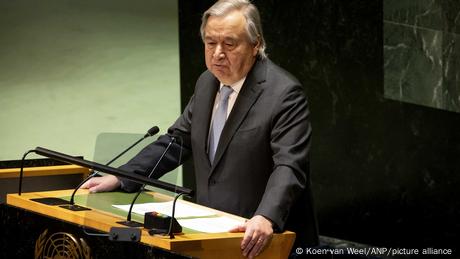 António Guterres am Rednerpult 